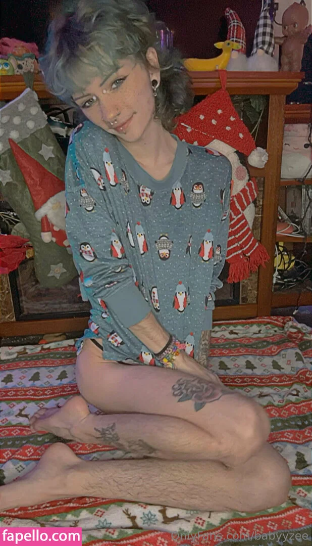 Babyyzee / babyyzee_ Onlyfans Photo Gallery 