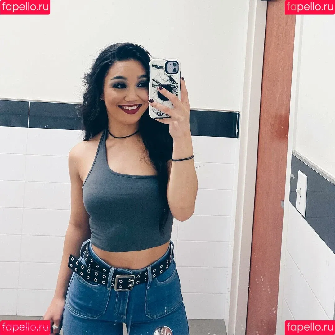 Rok-C - WWE NXT / Roxanne Perez / roxanne_wwe Onlyfans Photo Gallery 
