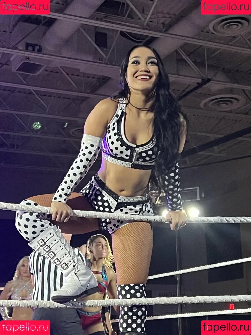 Rok-C - WWE NXT / Roxanne Perez / roxanne_wwe Onlyfans Photo Gallery 