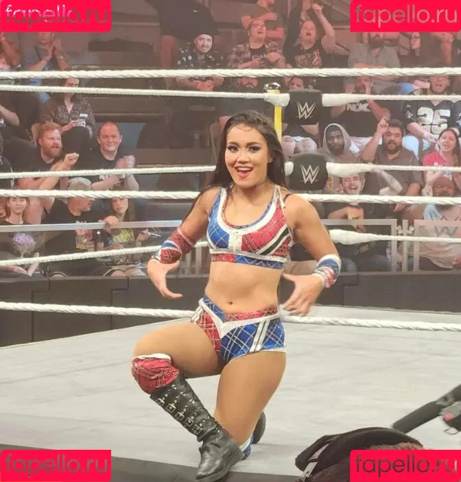 Rok-C - WWE NXT / Roxanne Perez / roxanne_wwe Onlyfans Photo Gallery 