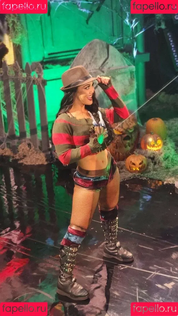 Rok-C - WWE NXT / Roxanne Perez / roxanne_wwe Onlyfans Photo Gallery 