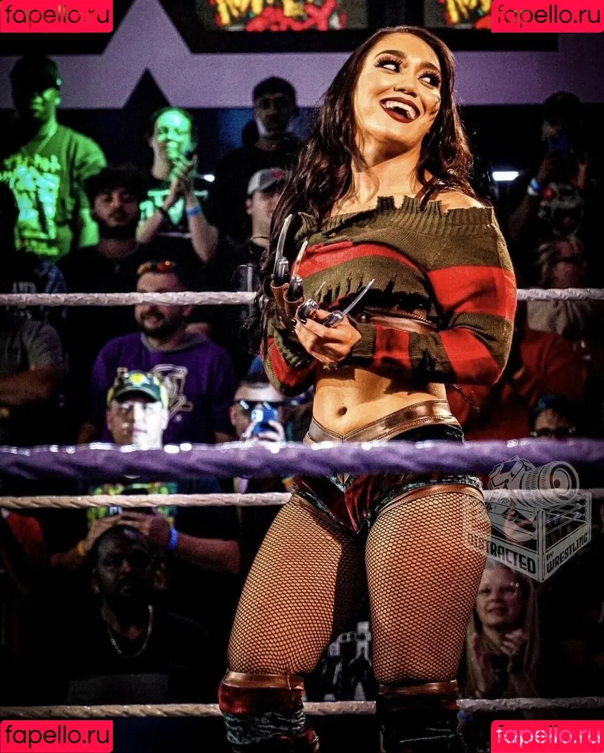 Rok-C - WWE NXT / Roxanne Perez / roxanne_wwe Onlyfans Photo Gallery 