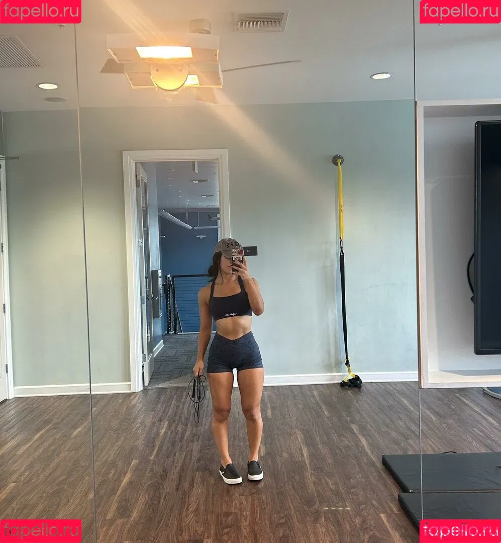 Rok-C - WWE NXT / Roxanne Perez / roxanne_wwe Onlyfans Photo Gallery 