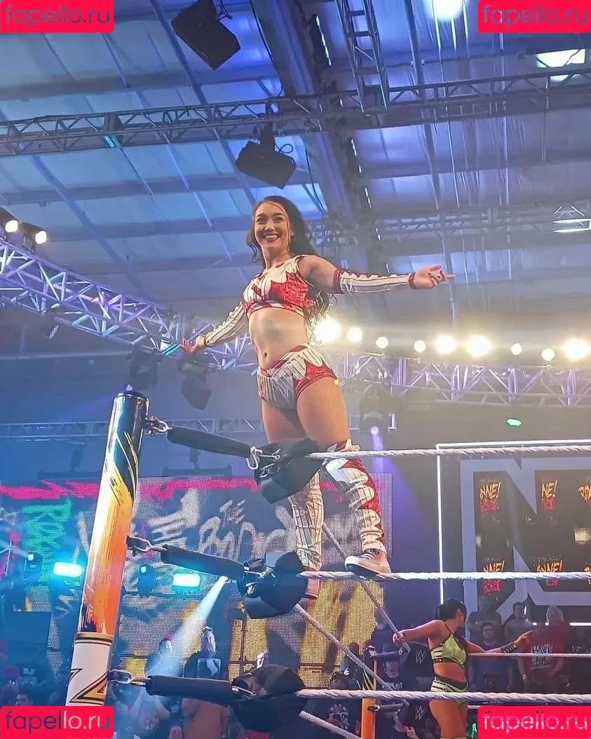 Rok-C - WWE NXT / Roxanne Perez / roxanne_wwe Onlyfans Photo Gallery 