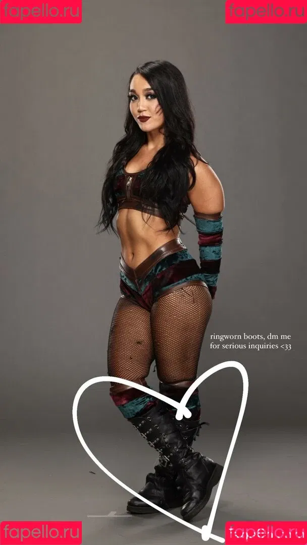 Rok-C - WWE NXT / Roxanne Perez / roxanne_wwe Onlyfans Photo Gallery 