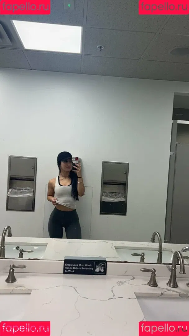 Rok-C - WWE NXT / Roxanne Perez / roxanne_wwe Onlyfans Photo Gallery 