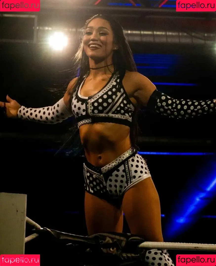 Rok-C - WWE NXT / Roxanne Perez / roxanne_wwe Onlyfans Photo Gallery 