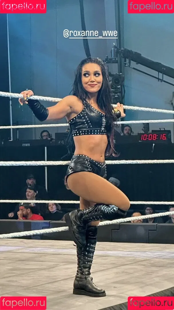 Rok-C - WWE NXT / Roxanne Perez / roxanne_wwe Onlyfans Photo Gallery 