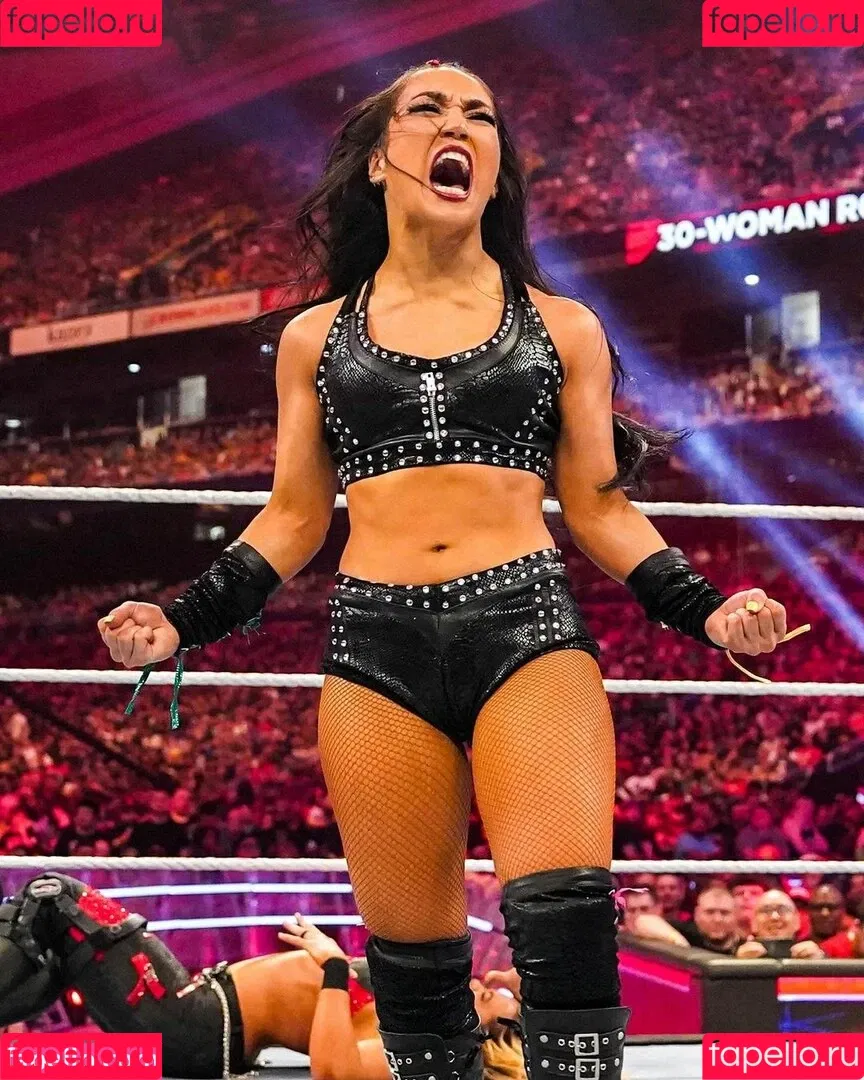 Rok-C - WWE NXT / Roxanne Perez / roxanne_wwe Onlyfans Photo Gallery 