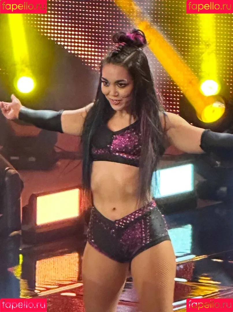 Rok-C - WWE NXT / Roxanne Perez / roxanne_wwe Onlyfans Photo Gallery 