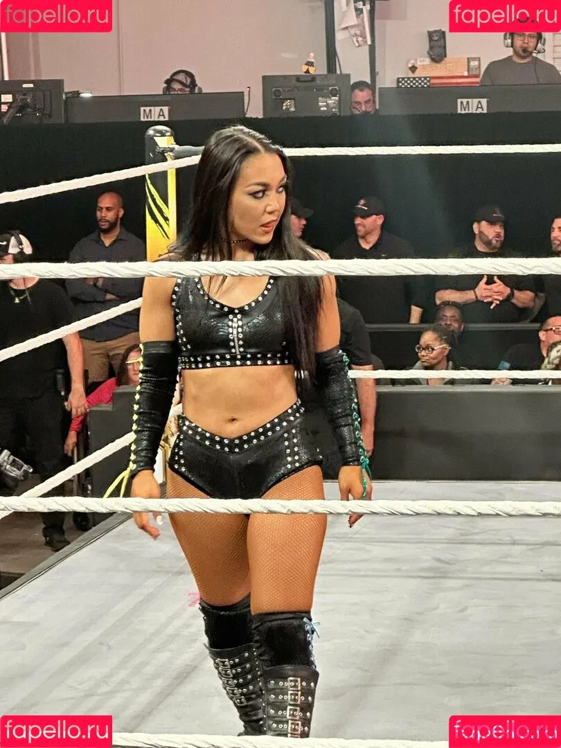 Rok-C - WWE NXT / Roxanne Perez / roxanne_wwe Onlyfans Photo Gallery 