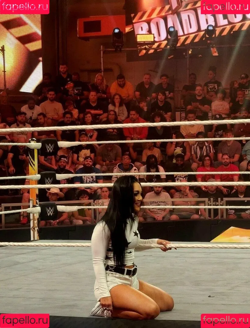 Rok-C - WWE NXT / Roxanne Perez / roxanne_wwe Onlyfans Photo Gallery 