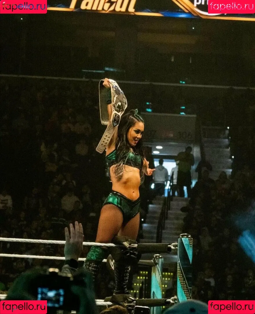 Rok-C - WWE NXT / Roxanne Perez / roxanne_wwe Onlyfans Photo Gallery 