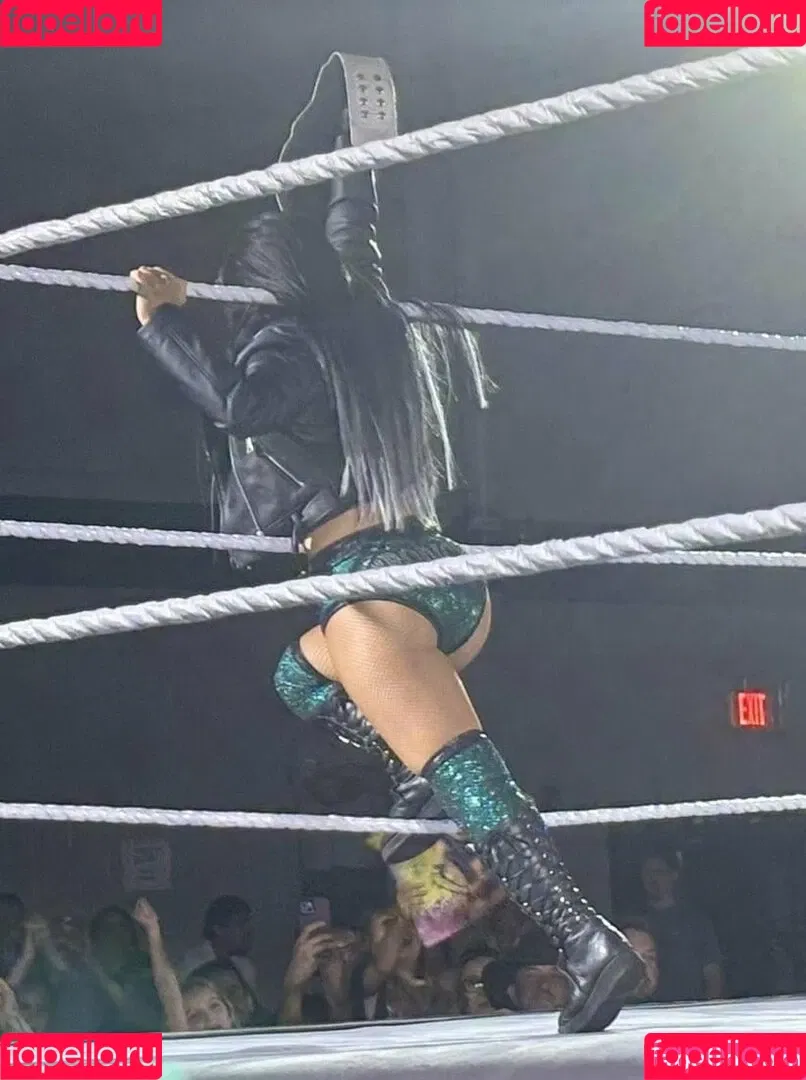 Rok-C - WWE NXT / Roxanne Perez / roxanne_wwe Onlyfans Photo Gallery 