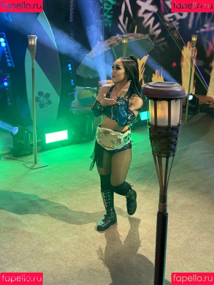 Rok-C - WWE NXT / Roxanne Perez / roxanne_wwe Onlyfans Photo Gallery 