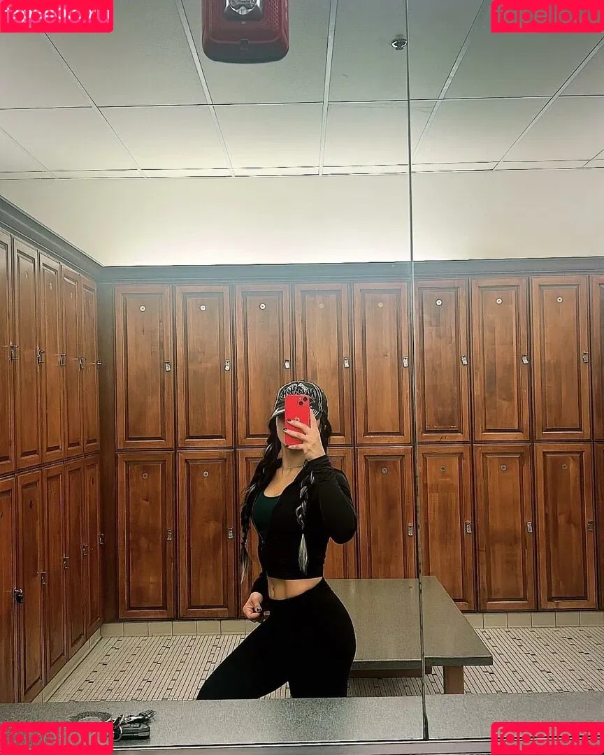 Rok-C - WWE NXT / Roxanne Perez / roxanne_wwe Onlyfans Photo Gallery 