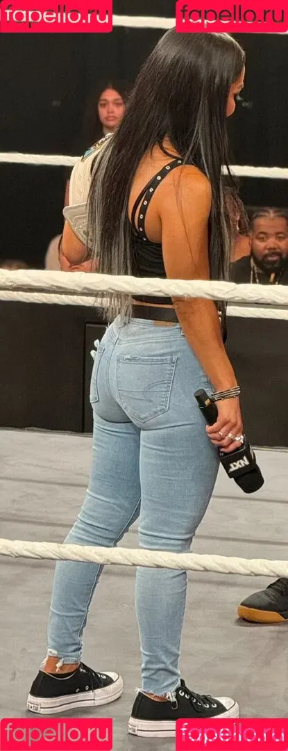 Rok-C - WWE NXT / Roxanne Perez / roxanne_wwe Onlyfans Photo Gallery 