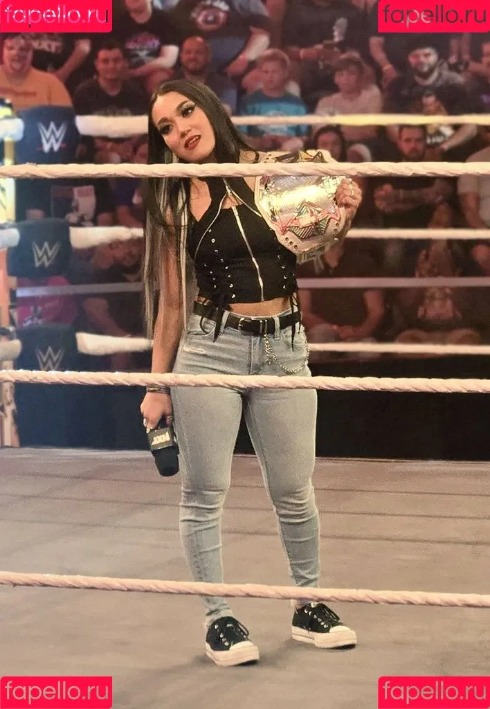 Rok-C - WWE NXT / Roxanne Perez / roxanne_wwe Onlyfans Photo Gallery 