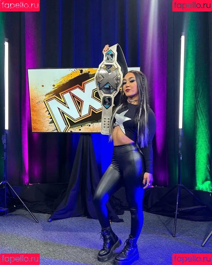 Rok-C - WWE NXT / Roxanne Perez / roxanne_wwe Onlyfans Photo Gallery 