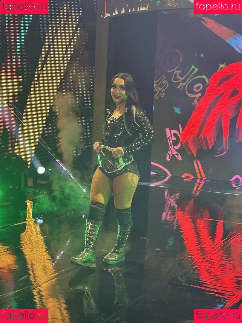 Rok-C - WWE NXT / Roxanne Perez / roxanne_wwe Onlyfans Photo Gallery 