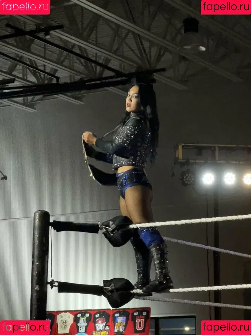 Rok-C - WWE NXT / Roxanne Perez / roxanne_wwe Onlyfans Photo Gallery 