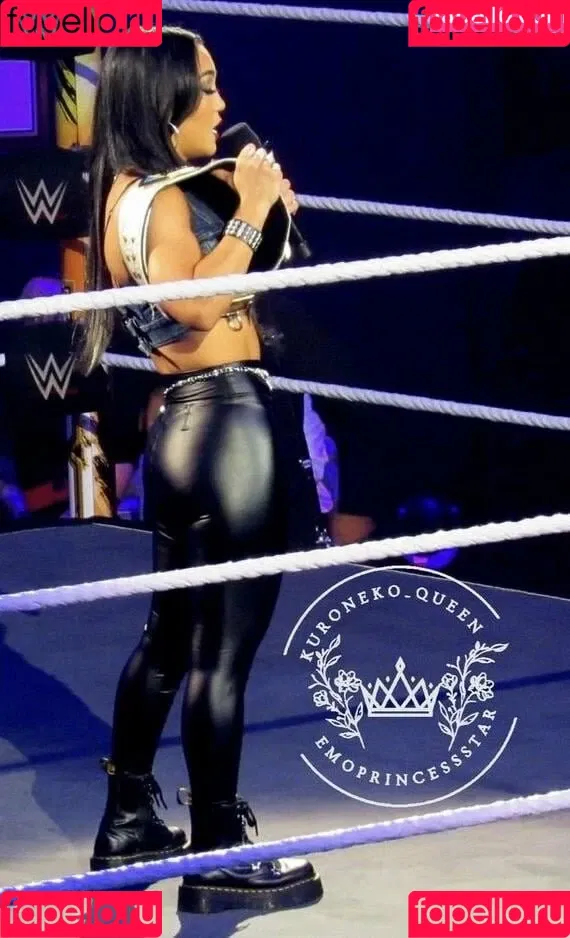 Rok-C - WWE NXT / Roxanne Perez / roxanne_wwe Onlyfans Photo Gallery 