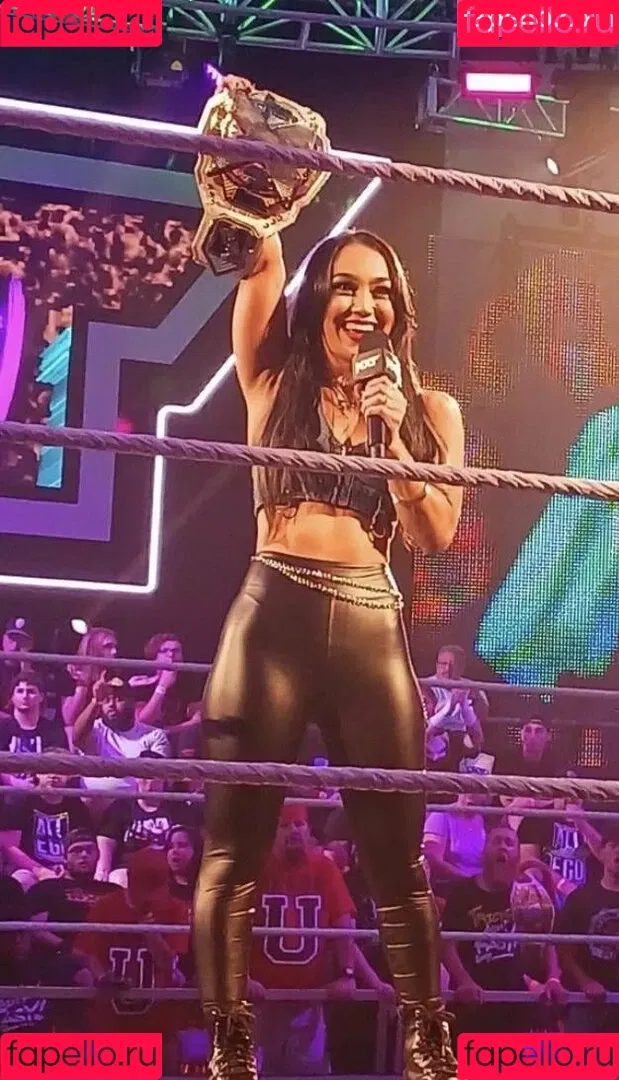 Rok-C - WWE NXT / Roxanne Perez / roxanne_wwe Onlyfans Photo Gallery 