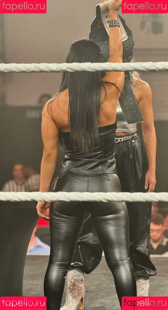 Rok-C - WWE NXT / Roxanne Perez / roxanne_wwe Onlyfans Photo Gallery 