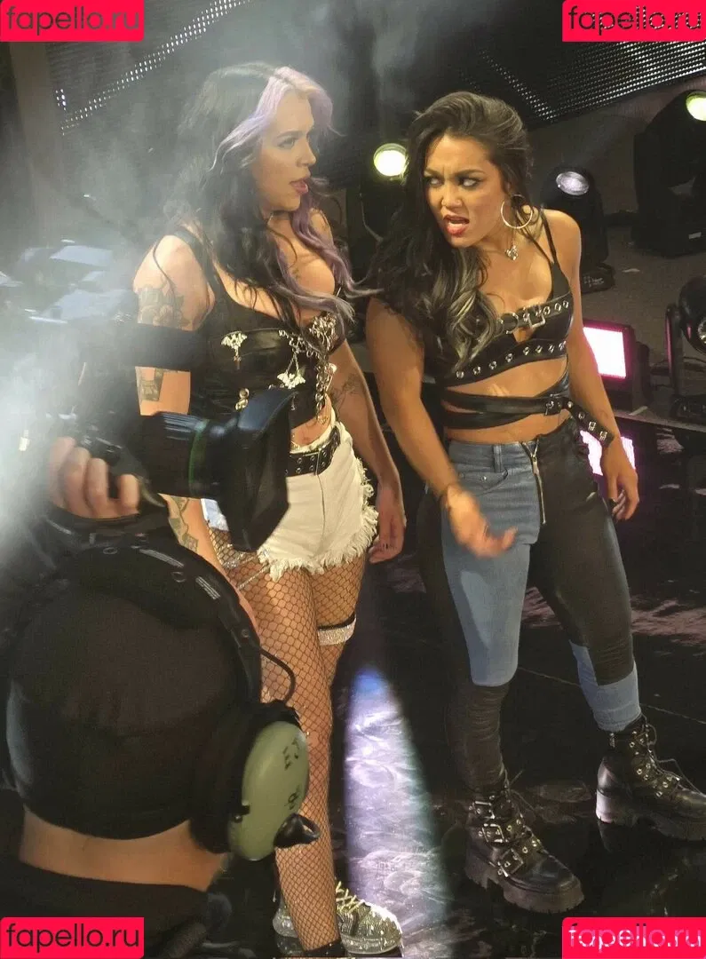 Rok-C - WWE NXT / Roxanne Perez / roxanne_wwe Onlyfans Photo Gallery 