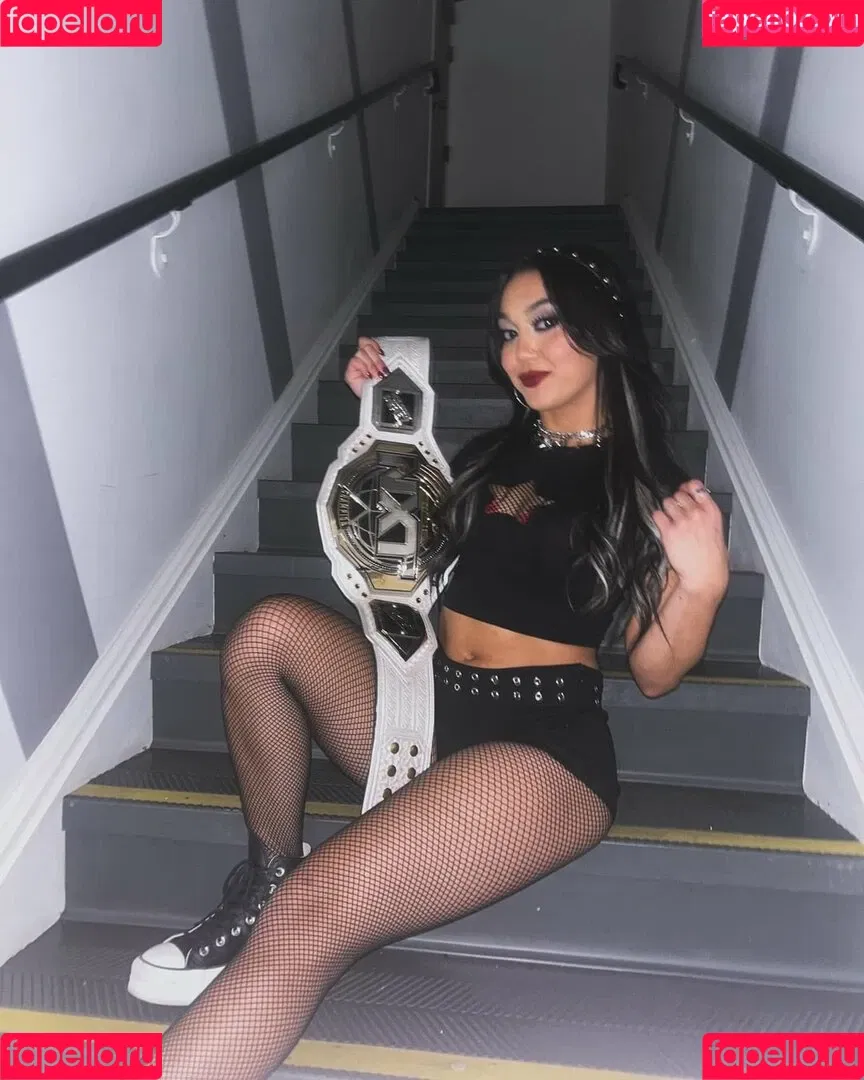 Rok-C - WWE NXT / Roxanne Perez / roxanne_wwe Onlyfans Photo Gallery 