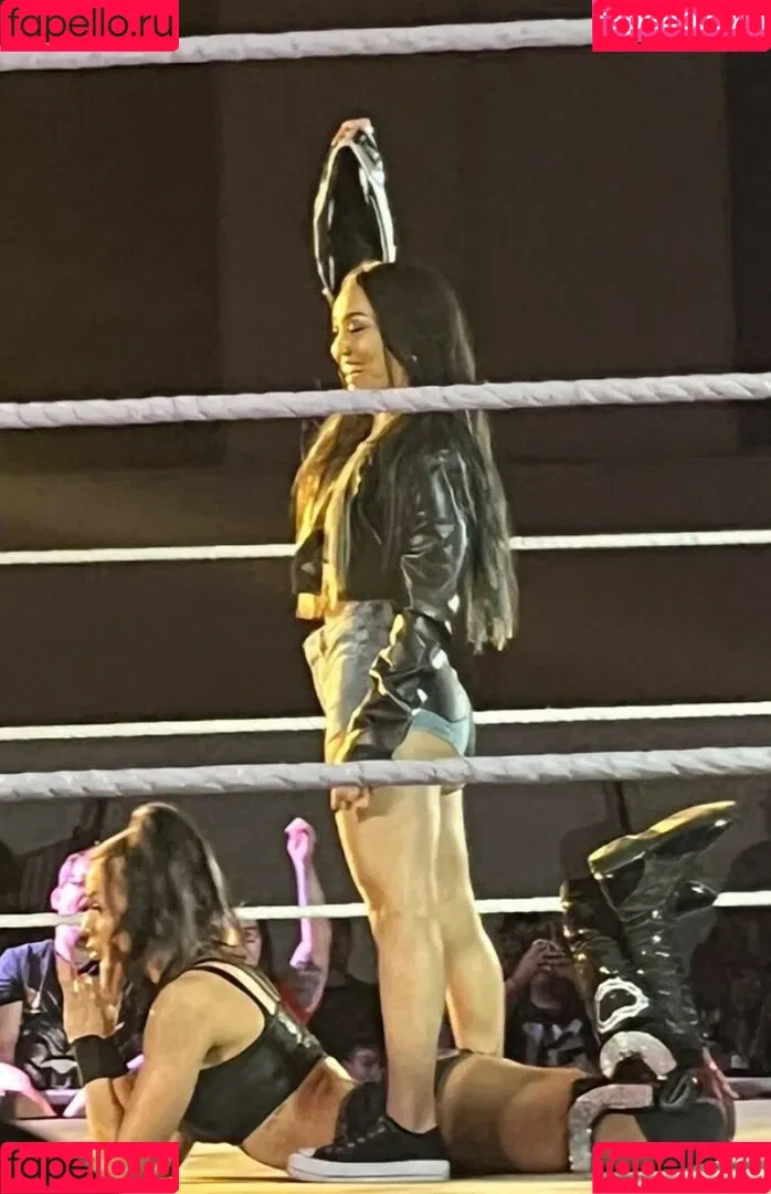 Rok-C - WWE NXT / Roxanne Perez / roxanne_wwe Onlyfans Photo Gallery 