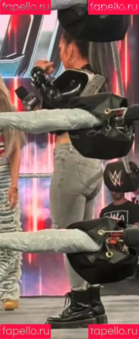 Rok-C - WWE NXT / Roxanne Perez / roxanne_wwe Onlyfans Photo Gallery 