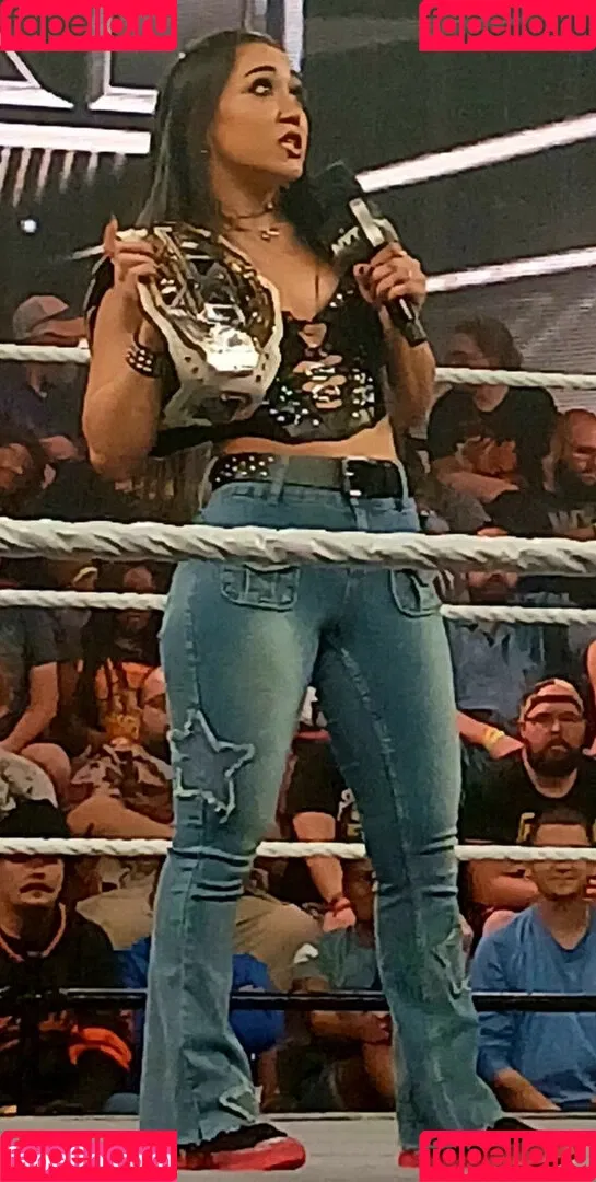 Rok-C - WWE NXT / Roxanne Perez / roxanne_wwe Onlyfans Photo Gallery 