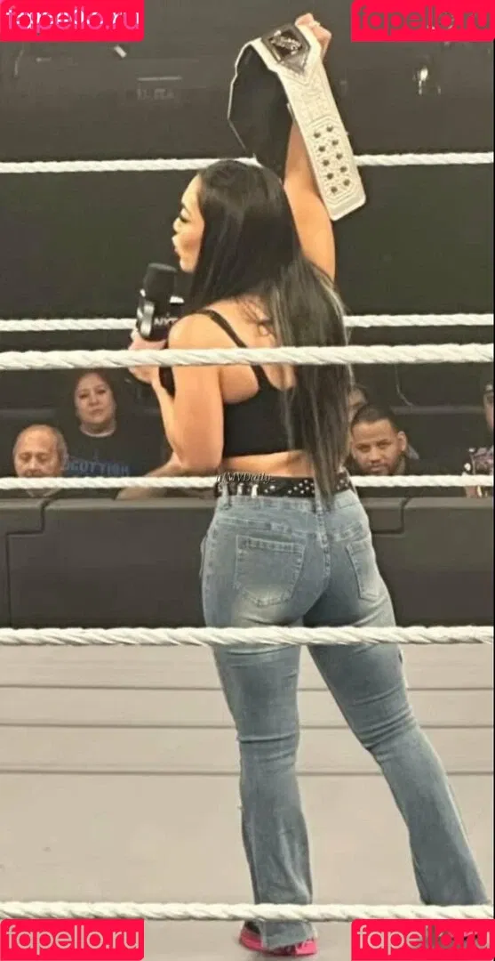 Rok-C - WWE NXT / Roxanne Perez / roxanne_wwe Onlyfans Photo Gallery 