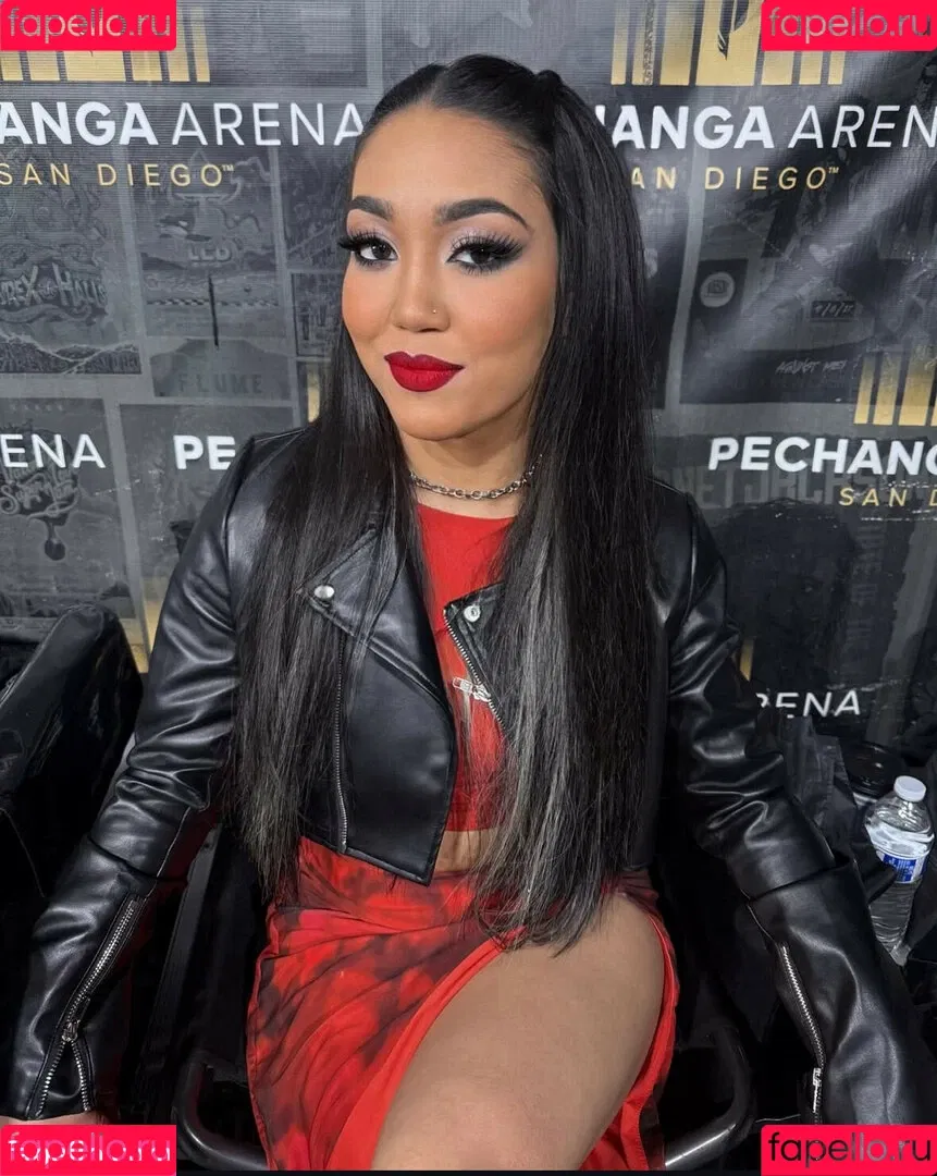 Rok-C - WWE NXT / Roxanne Perez / roxanne_wwe Onlyfans Photo Gallery 