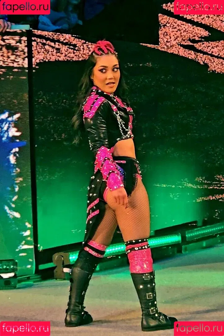 Rok-C - WWE NXT / Roxanne Perez / roxanne_wwe Onlyfans Photo Gallery 