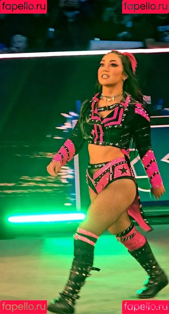 Rok-C - WWE NXT / Roxanne Perez / roxanne_wwe Onlyfans Photo Gallery 