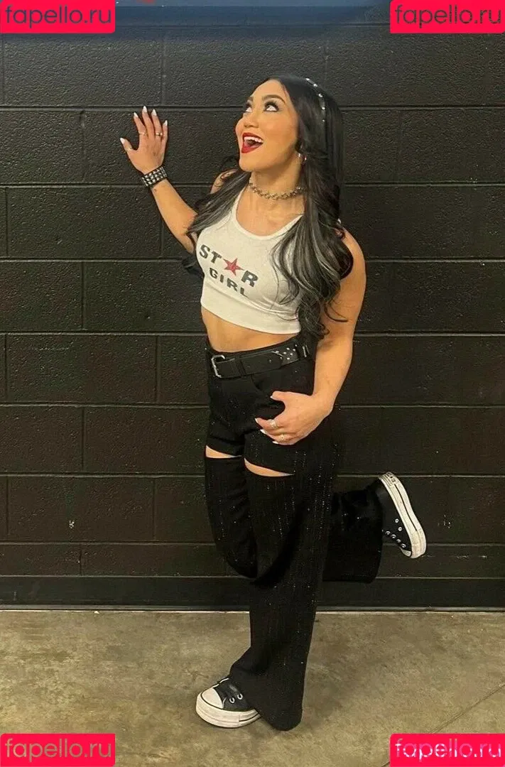 Rok-C - WWE NXT / Roxanne Perez / roxanne_wwe Onlyfans Photo Gallery 