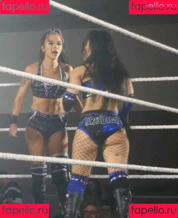 Rok-C - WWE NXT / Roxanne Perez / roxanne_wwe Onlyfans Photo Gallery 