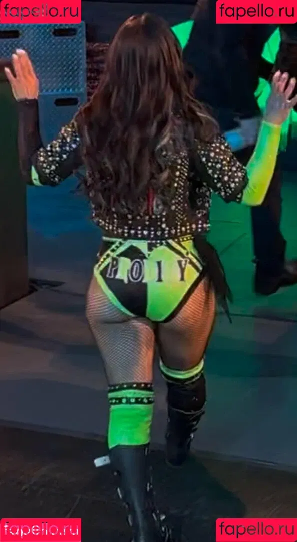 Rok-C - WWE NXT / Roxanne Perez / roxanne_wwe Onlyfans Photo Gallery 