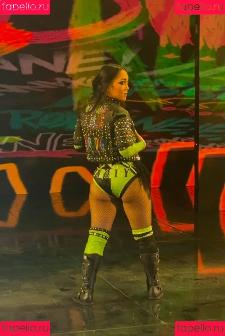 Rok-C - WWE NXT / Roxanne Perez / roxanne_wwe Onlyfans Photo Gallery 