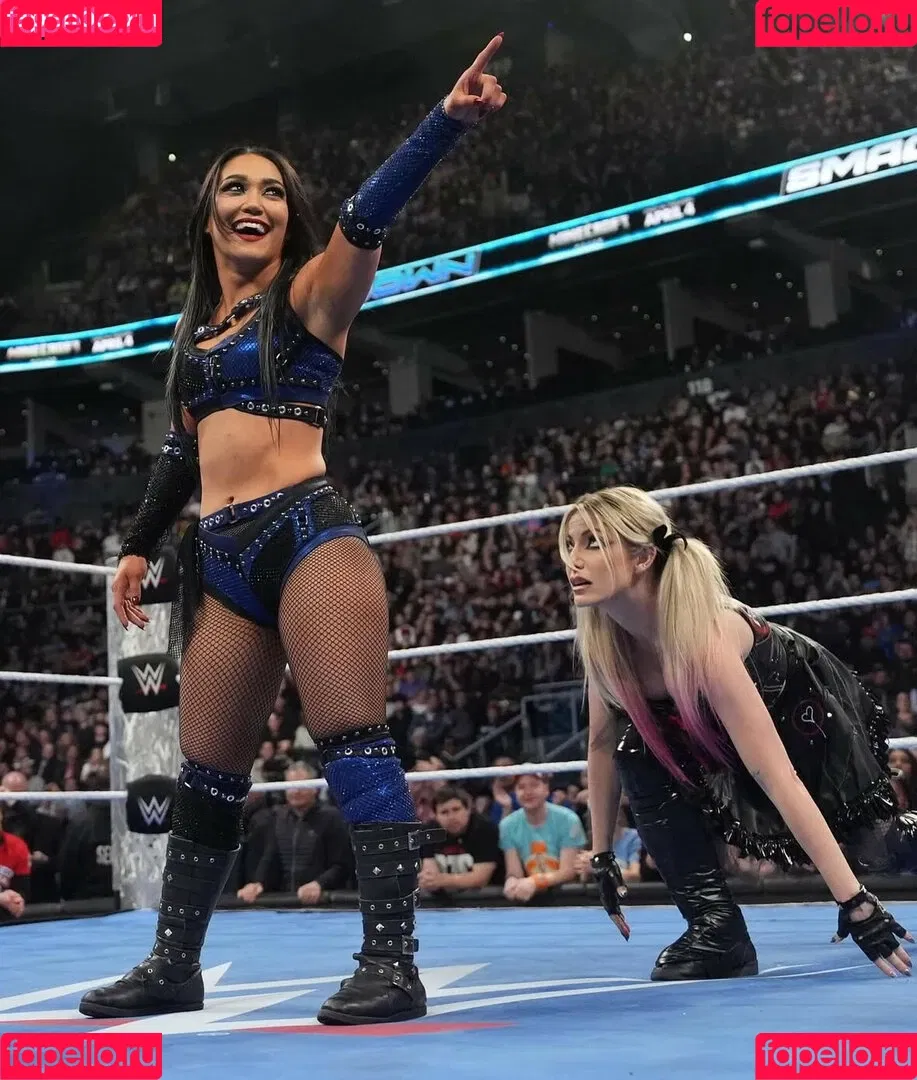 Rok-C - WWE NXT / Roxanne Perez / roxanne_wwe Onlyfans Photo Gallery 