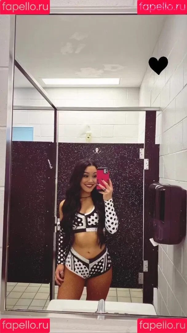 Rok-C - WWE NXT / Roxanne Perez / roxanne_wwe Onlyfans Photo Gallery 