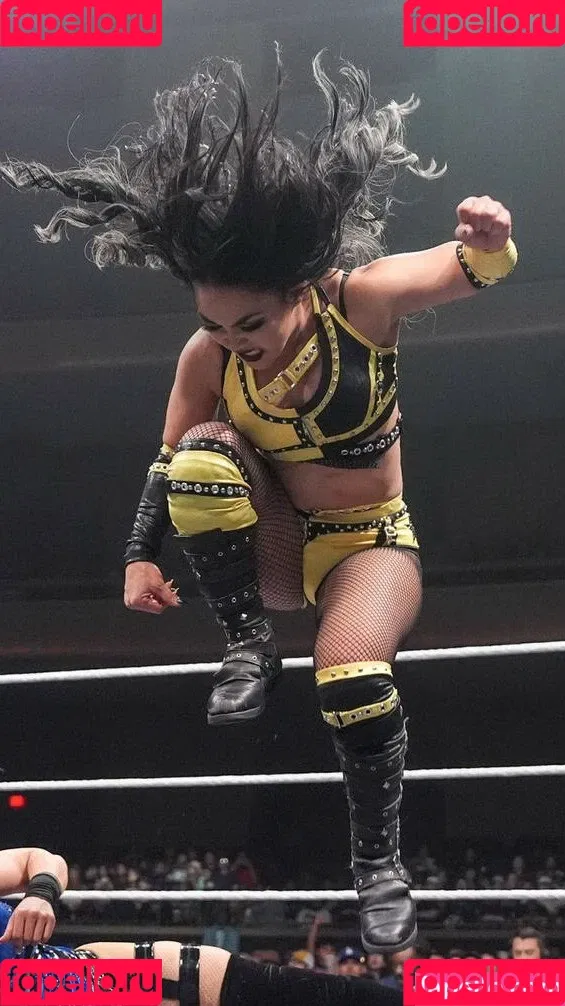Rok-C - WWE NXT / Roxanne Perez / roxanne_wwe Onlyfans Photo Gallery 