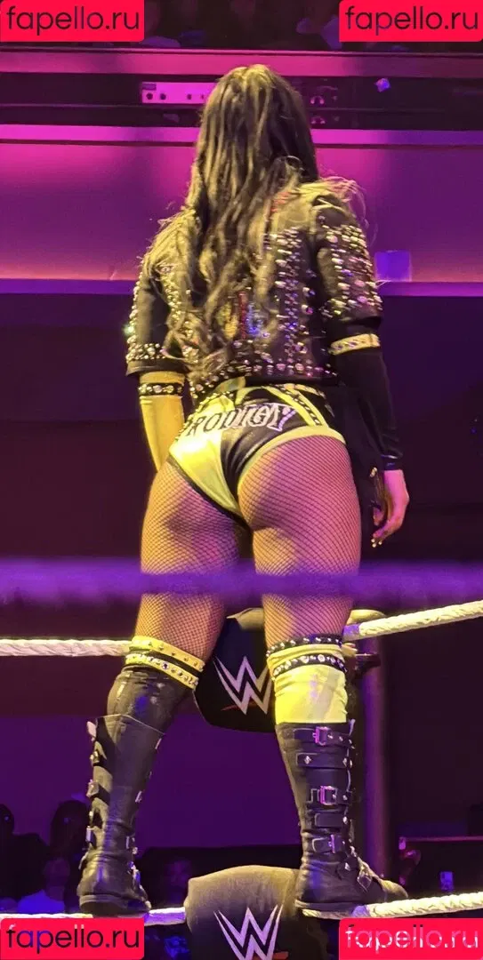 Rok-C - WWE NXT / Roxanne Perez / roxanne_wwe Onlyfans Photo Gallery 