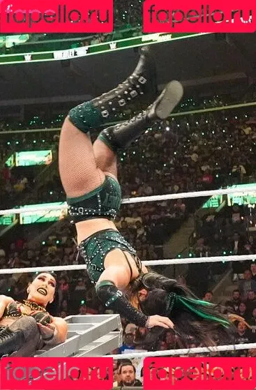 Rok-C - WWE NXT / Roxanne Perez / roxanne_wwe Onlyfans Photo Gallery 