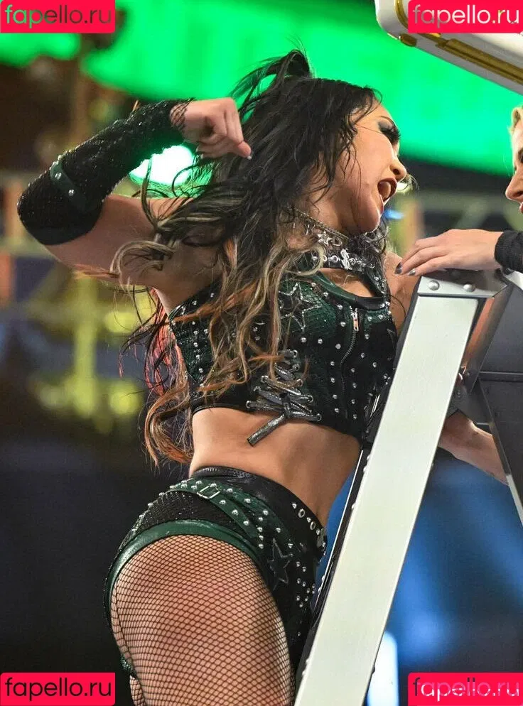 Rok-C - WWE NXT / Roxanne Perez / roxanne_wwe Onlyfans Photo Gallery 