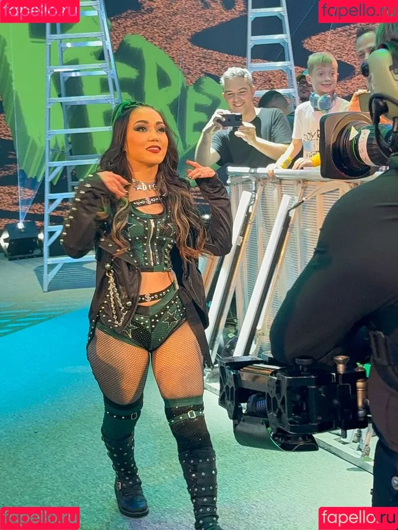 Rok-C - WWE NXT / Roxanne Perez / roxanne_wwe Onlyfans Photo Gallery 
