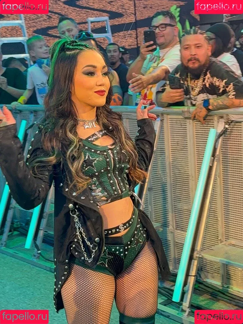 Rok-C - WWE NXT / Roxanne Perez / roxanne_wwe Onlyfans Photo Gallery 