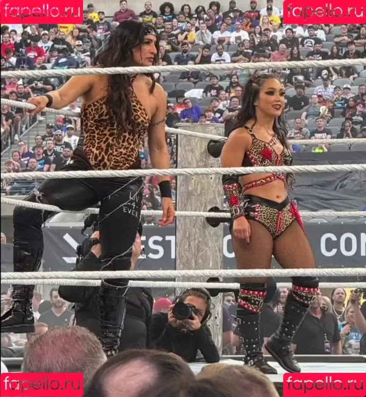 Rok-C - WWE NXT / Roxanne Perez / roxanne_wwe Onlyfans Photo Gallery 